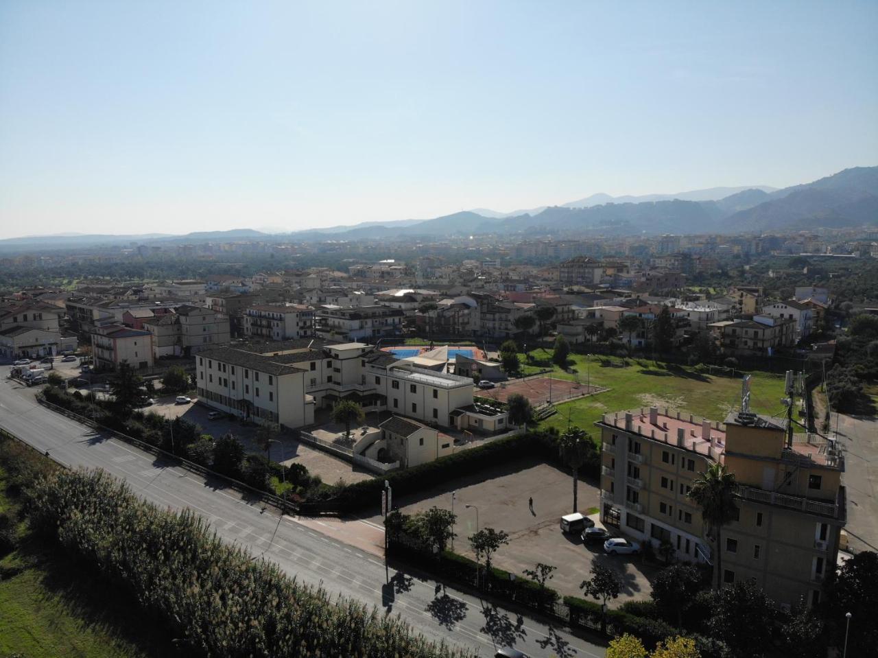 Hotel San Luca Россано Экстерьер фото